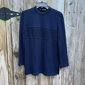 ST JOHN BASICS Navy Santana Knit Traditional Blue Sweater Women’s 2